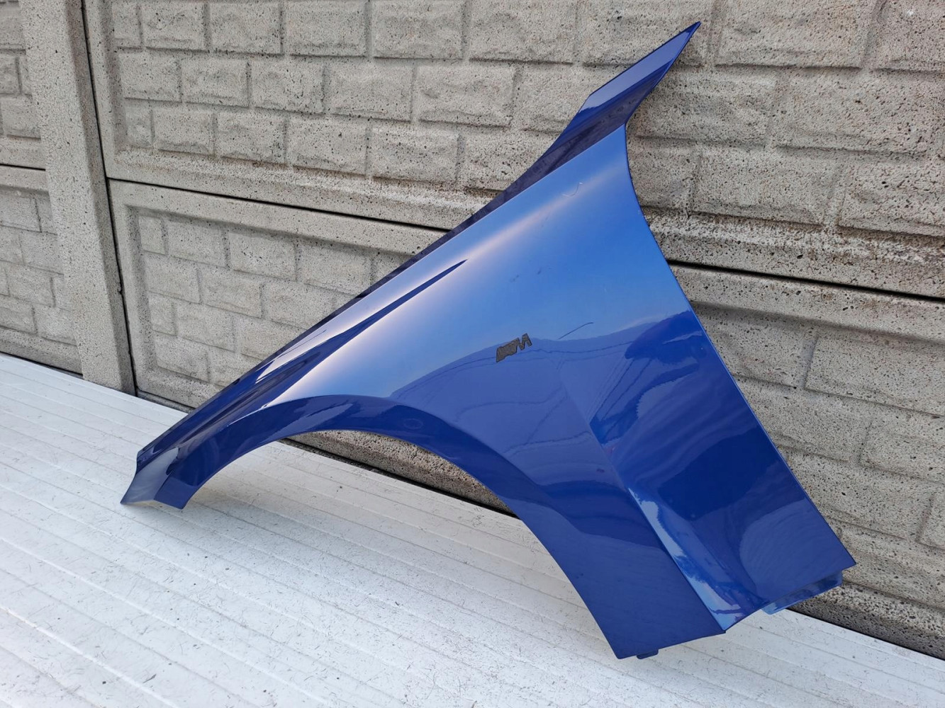 BMW G42 BŁOTNIK PRZEDNI LEWY - (14226888633)