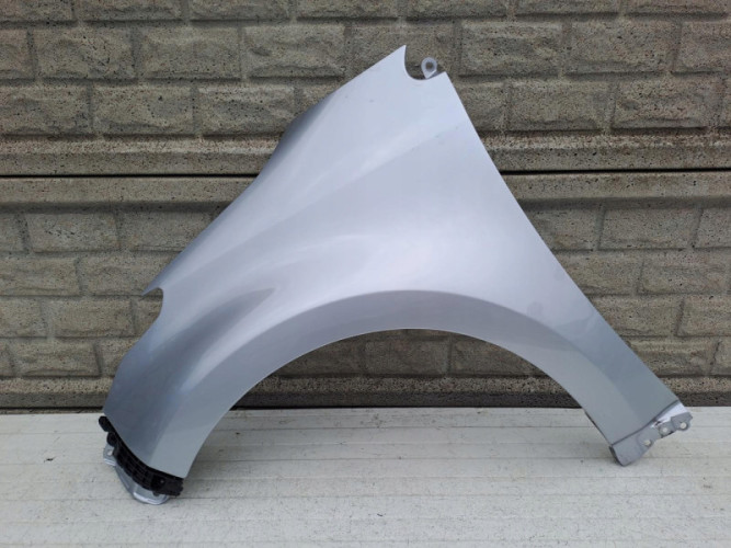 TOYOTA YARIS 4 IV 19-23 BŁOTNIK LEWY PRZEDNI - (14236027904)