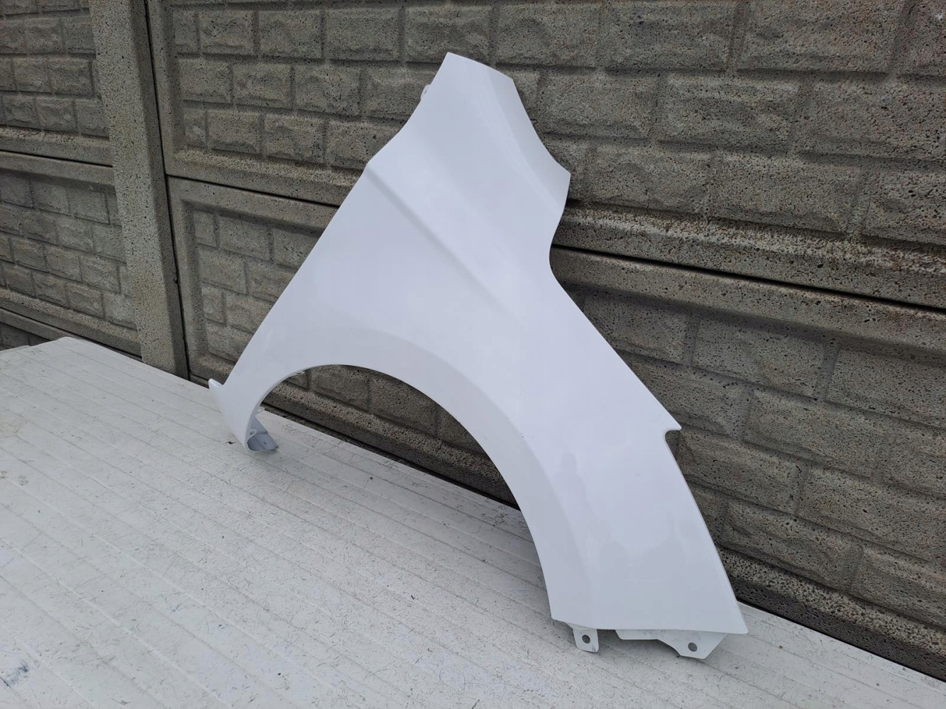 HYUNDAI I20 LIFT 12- BŁOTNIK PRZÓD PRAWY - (14236076471)