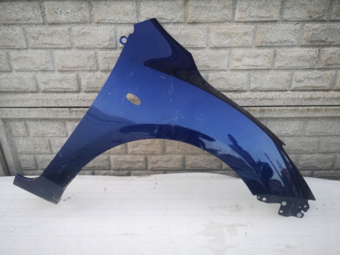 MAZDA 3 III 2008-2013 BŁOTNIK PRZEDNI PRAWY
