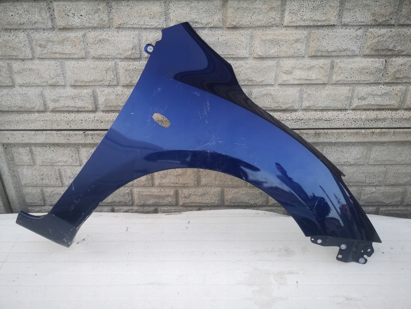 MAZDA 3 III 2008-2013 BŁOTNIK PRZEDNI PRAWY