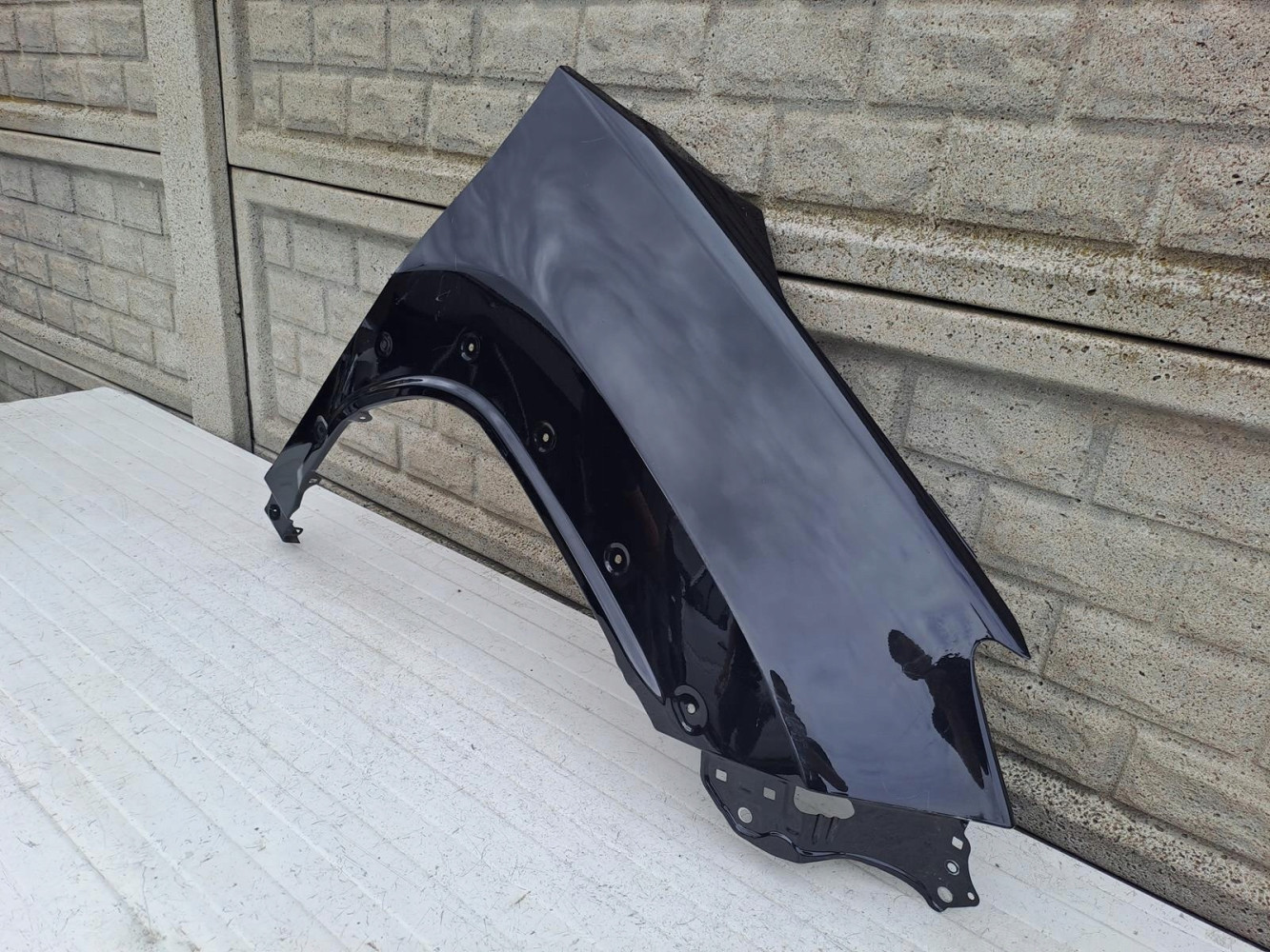 TOYOTA YARIS CROSS 4 IV 19-24 BŁOTNIK PRAWY - (14255043627)