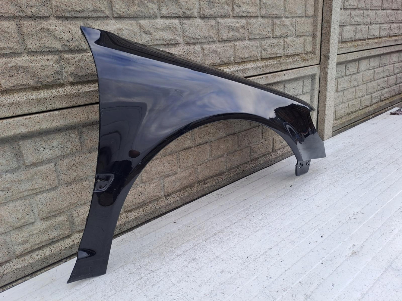 VW PHEATON LIFT 10- 3D0 BŁOTNIK PRZEDNI PRAWY - (14255138092)