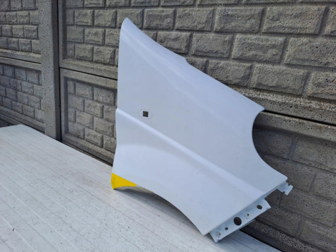 RENAULT TRAFIC OPEL VIVARO PRIMASTAR BŁOTNIK PRAWY - (14274739007)