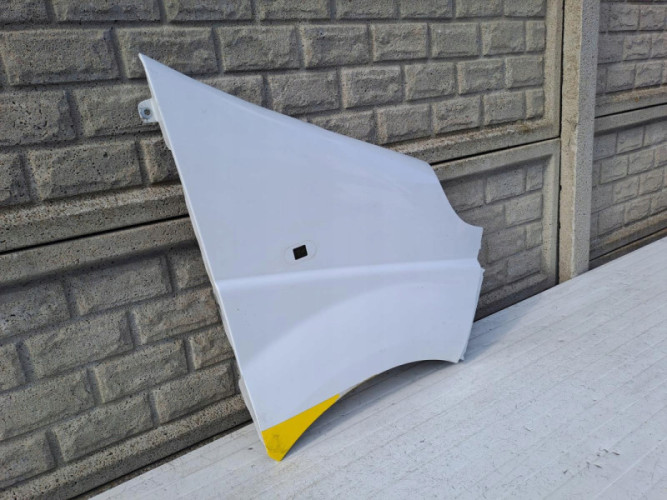 RENAULT TRAFIC OPEL VIVARO PRIMASTAR BŁOTNIK PRAWY - (14274739007)