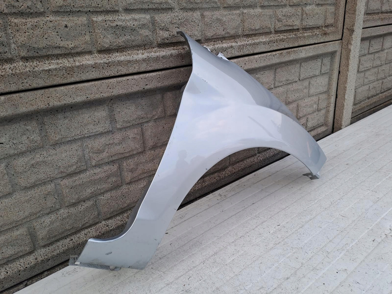 FORD FIESTA 08-17 MK7 BŁOTNIK PRZEDNI PRAWY - (14280387501)