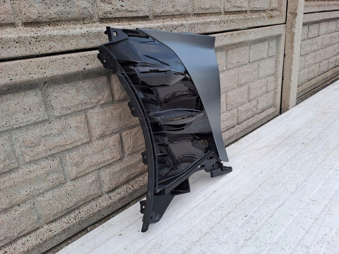 BŁOTNIK PRZEDNI LEWY BMW Z4 G29 2021 - (14280660096)