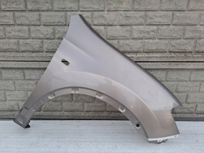 NISSAN QASHQAI 10-13 LIFT BŁOTNIK PRAWY PRZÓD - (14286479737)