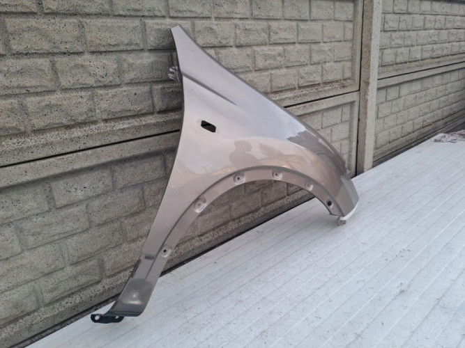 NISSAN QASHQAI 10-13 LIFT BŁOTNIK PRAWY PRZÓD - (14286479737)