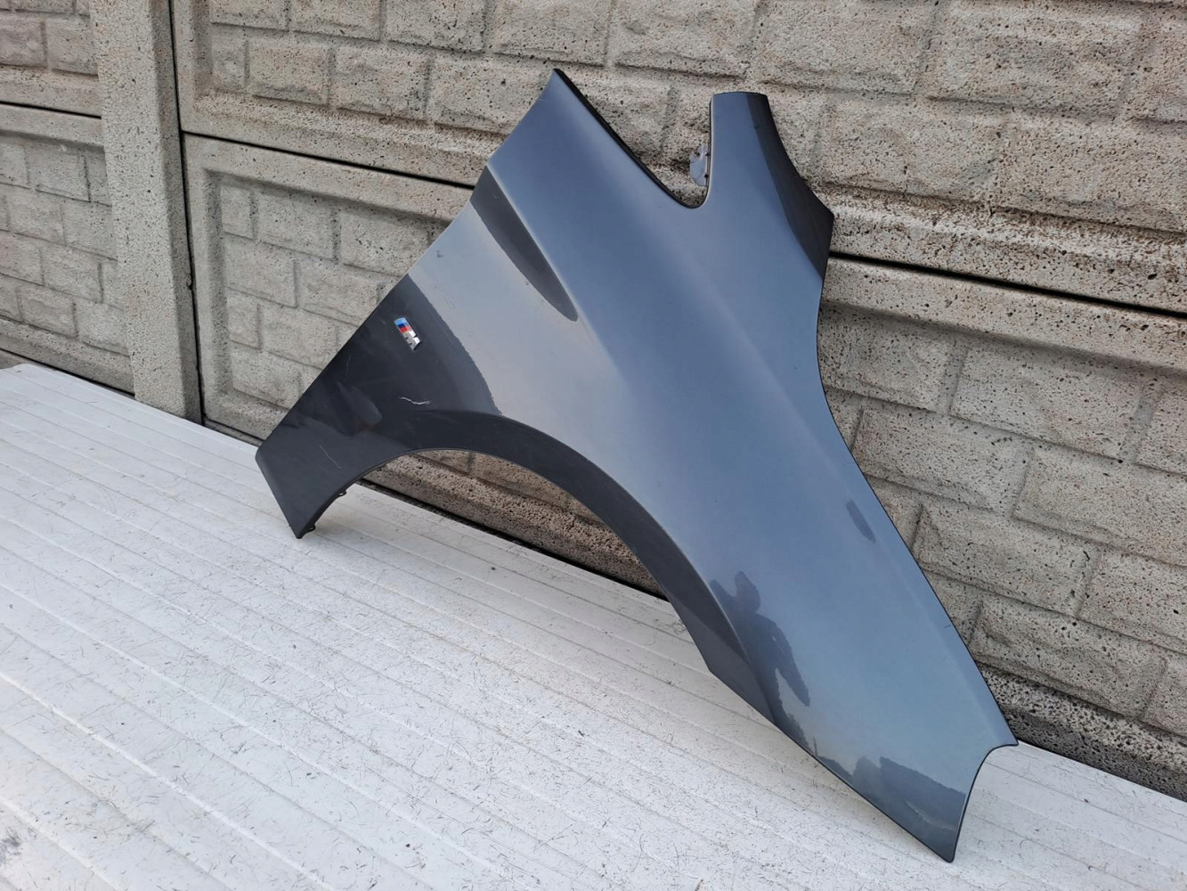 BMW 2 II F45 F46 BŁOTNIK PRAWY PRZEDNI - (14297519550)