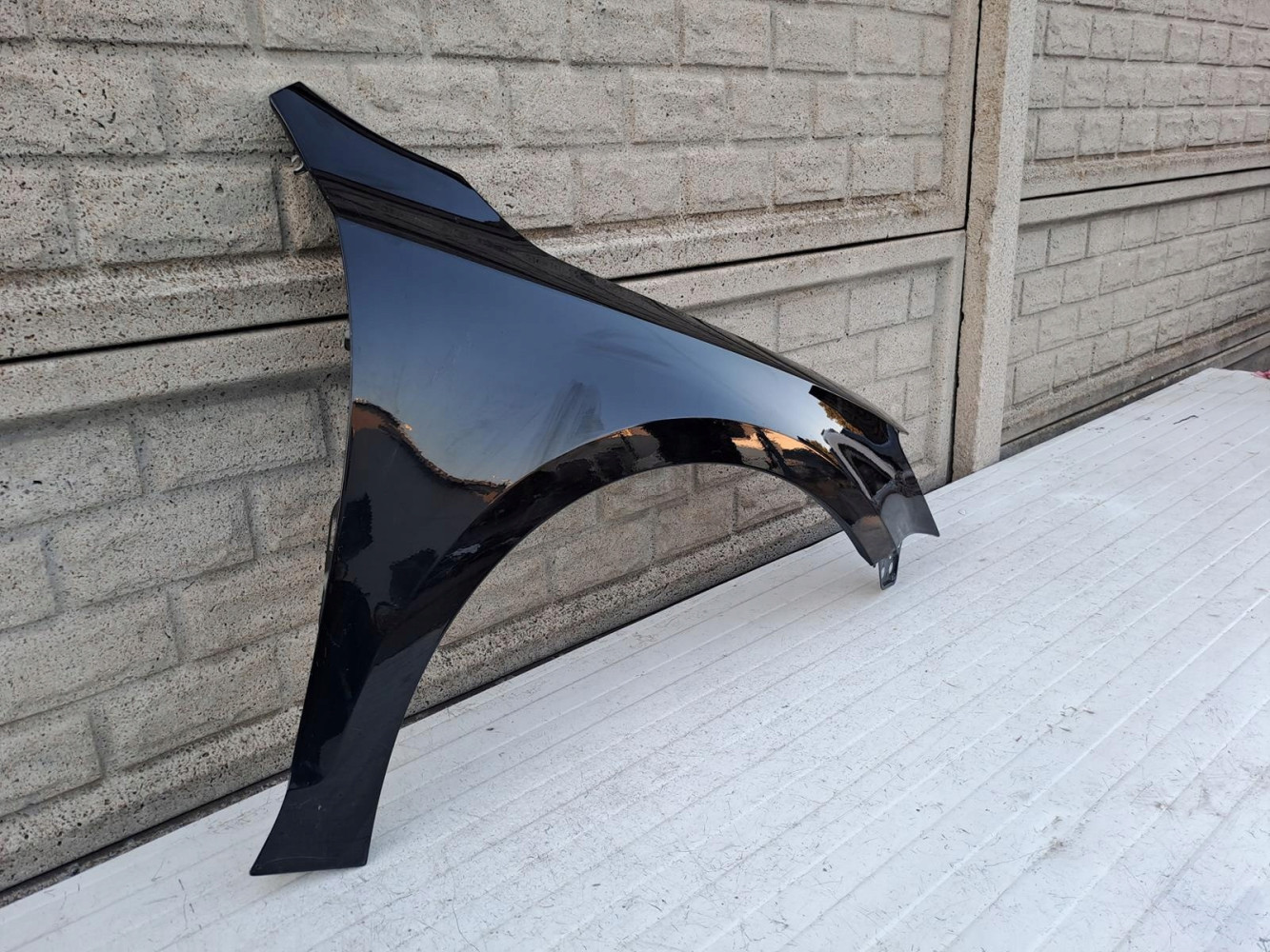 VW JETTA 2011-2019 BŁOTNIK PRAWY PRZEDNI - (14302914658)