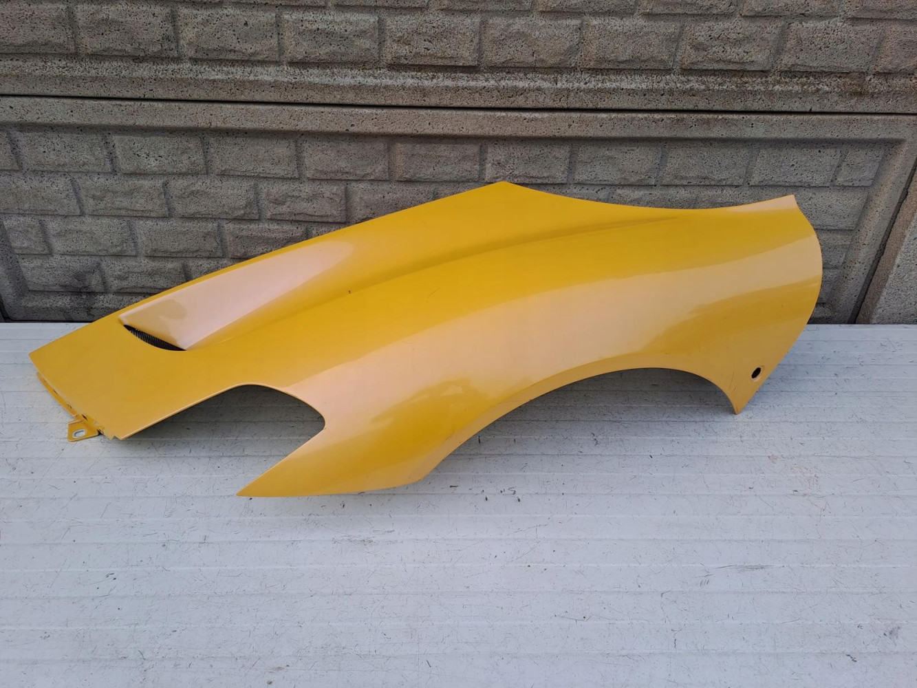 MASERATI MC20 MC-20 BŁOTNIK PRAWY LEWY PRZEDNI - (14304868985)