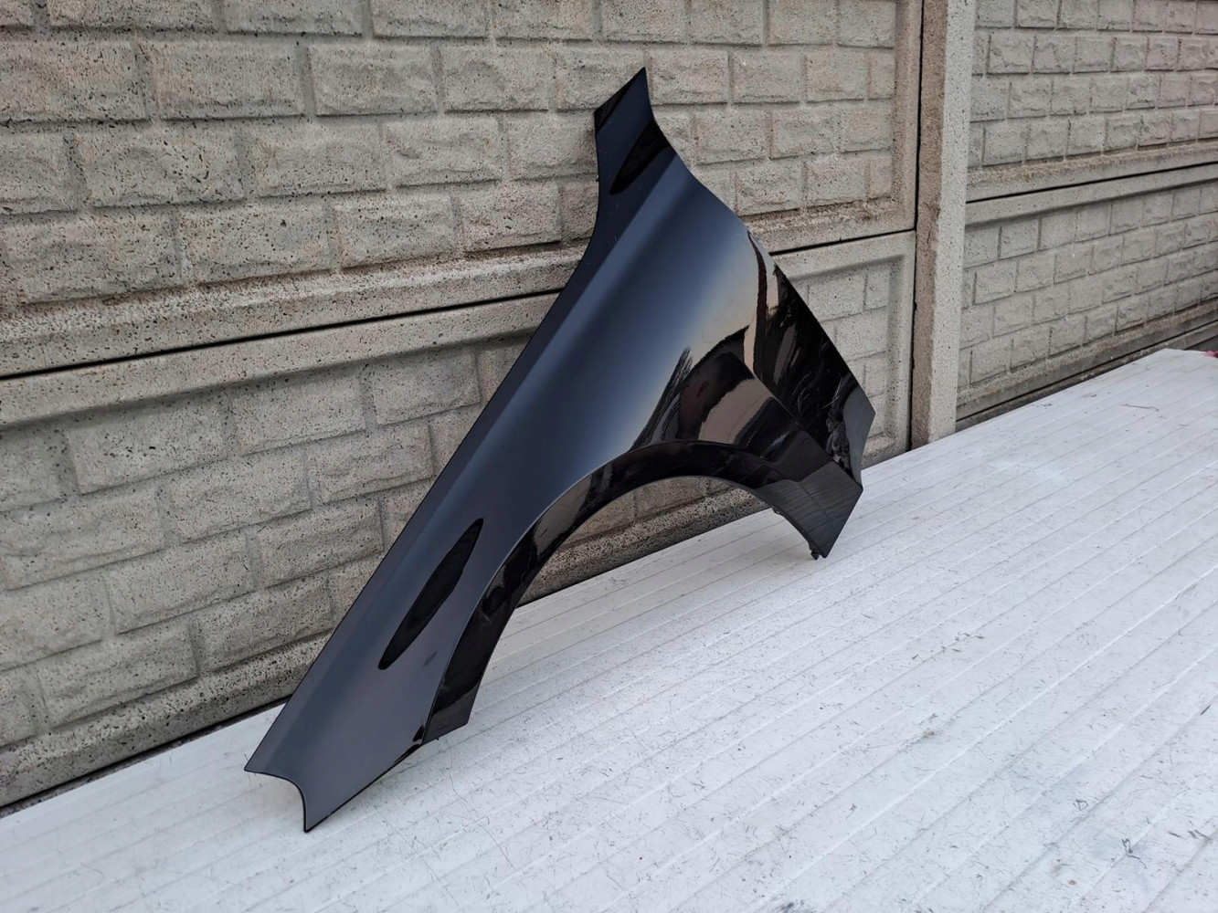 BMW G42 BŁOTNIK PRZEDNI LEWY - (14315713395)