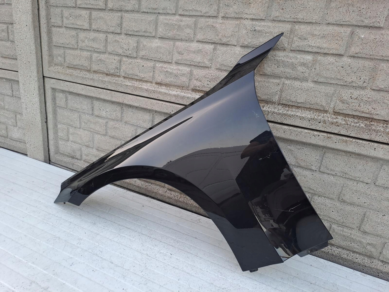 BMW G42 BŁOTNIK PRZEDNI LEWY - (14315713395)