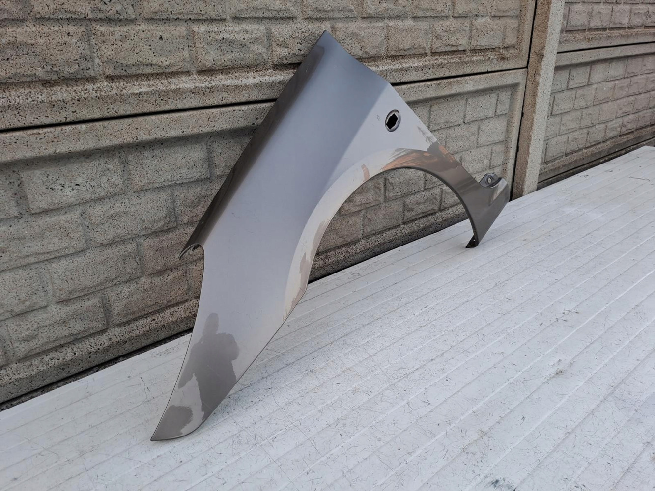 PEUGEOT 307 LIFT BŁOTNIK PRZEDNI LEWY - (14331767773)
