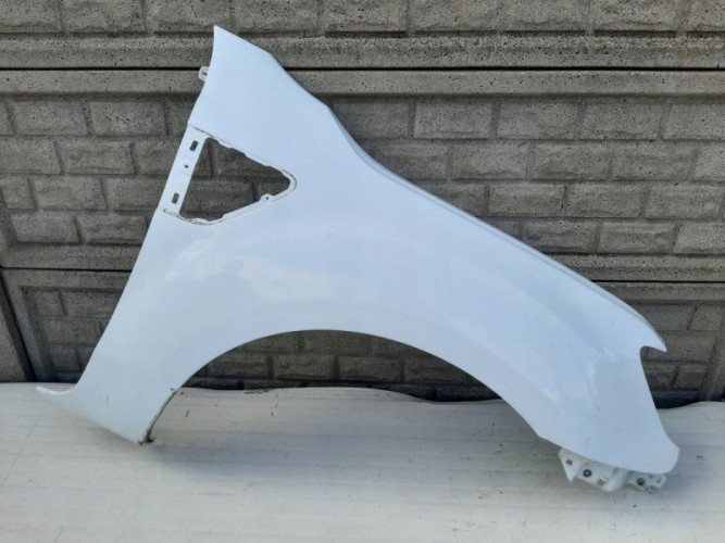 FORD RANGER 2011-2015 BŁOTNIK PRAWY PRZEDNI