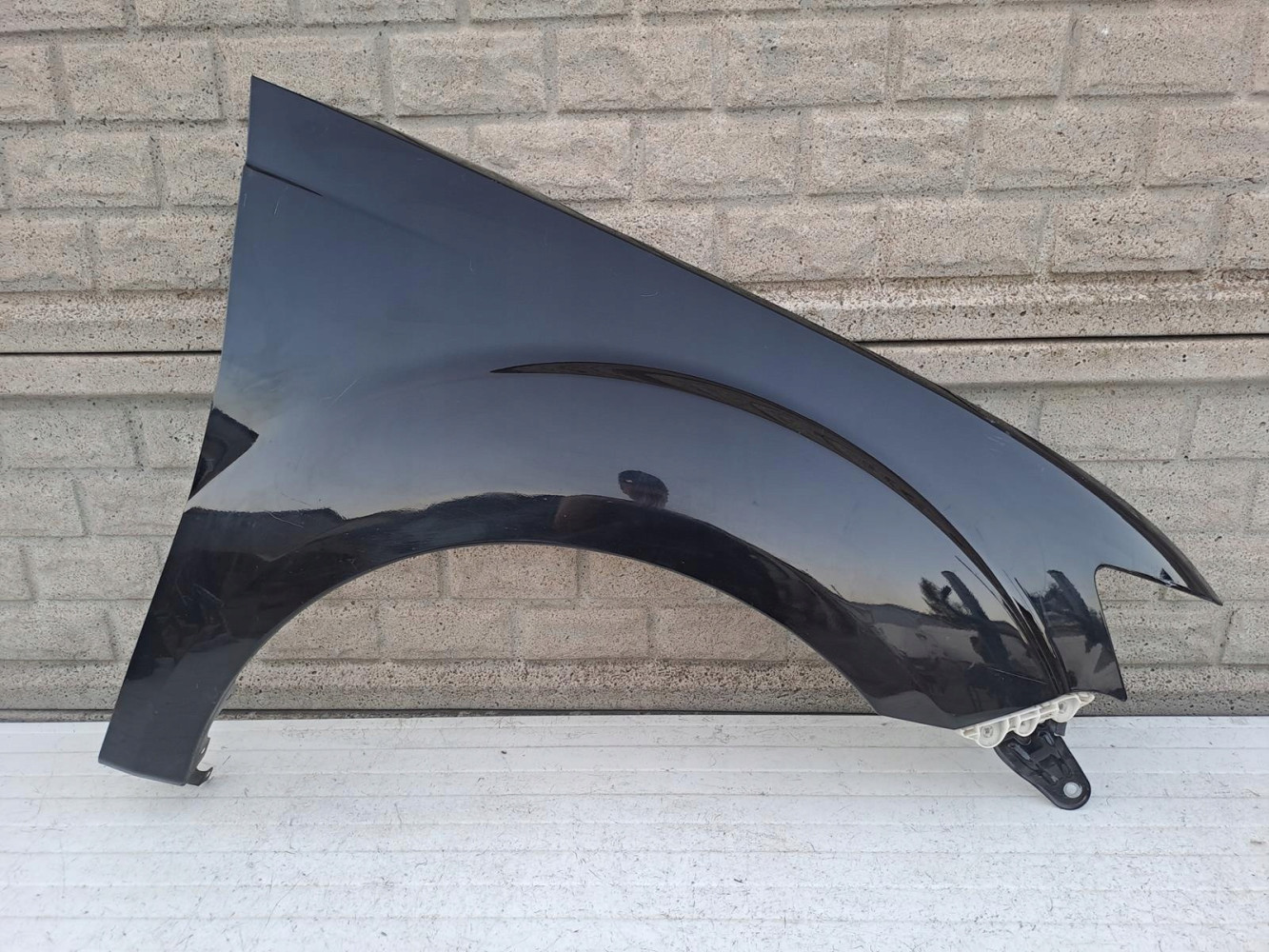 MITSUBISHI OUTLANDER 10-14 LIFT BŁOTNIK PRAWY - (14363349220)