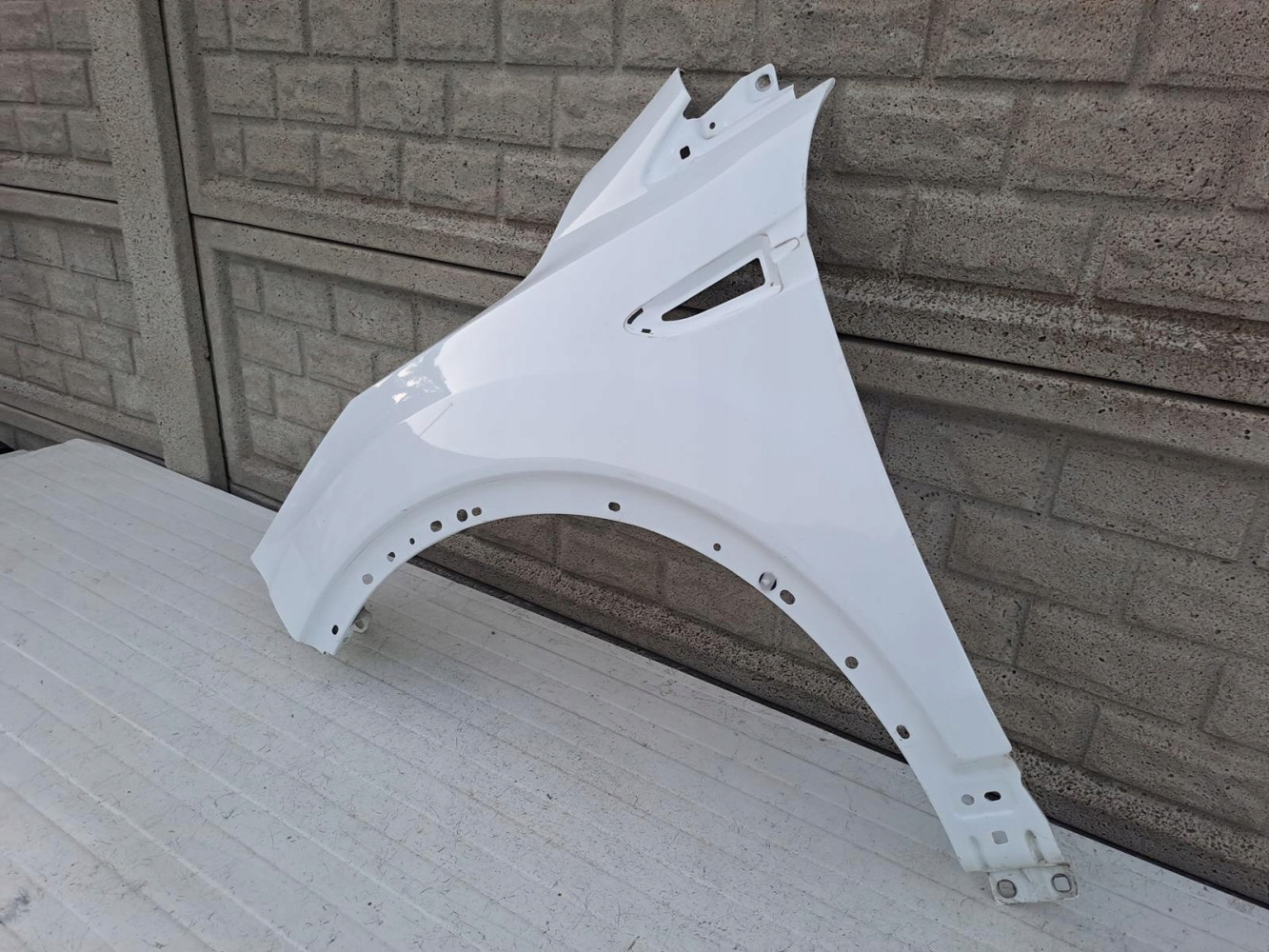 FORD KUGA 2 MK2 14-20 BŁOTNIK LEWY PRZEDNI - (14363430474)