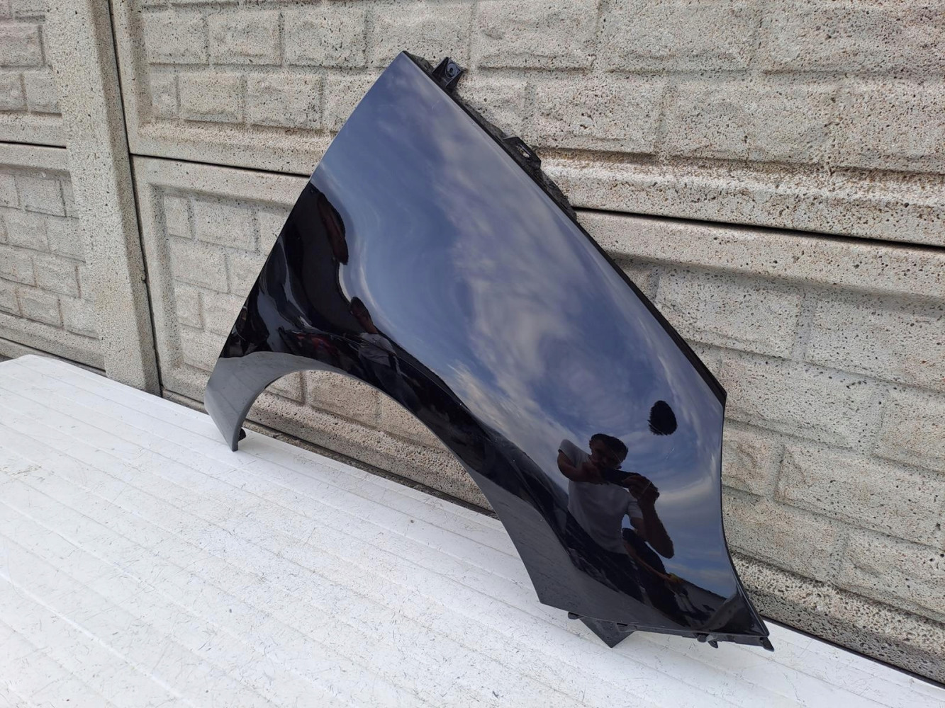 RENAULT SCENIC III 3 2008-2012 BŁOTNIK PRAWY PRZÓD - (14375720120)