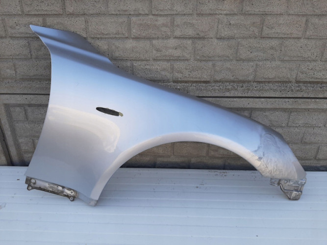 LEXUS SC SC430 II 01-05 BŁOTNIK PRAWY PRZEDNI