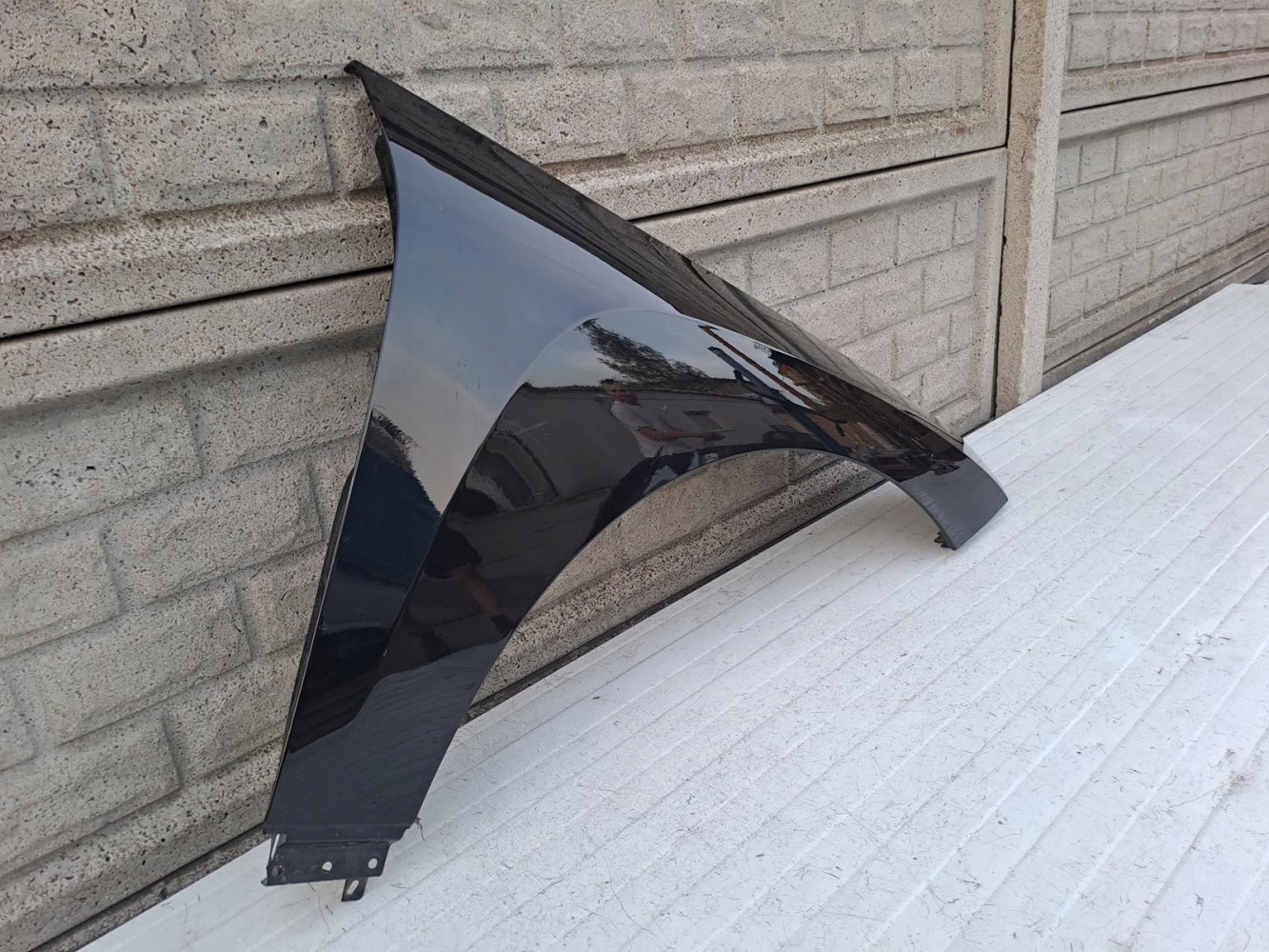 BMW iX i-X BŁOTNIK PRAWY PRZEDNI - (14375867473)