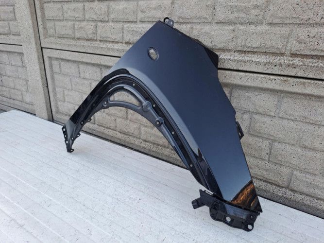 BŁOTNIK PRAWY PRZÓD TOYOTA AYGO X 22-23 - (14383147010)