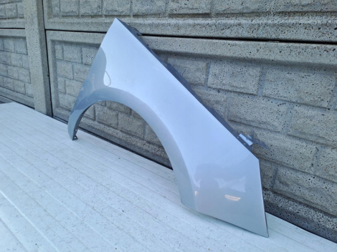 AUDI A1 8X0 2010-2017 BŁOTNIK PRZEDNI PRAWY - (14383152539)