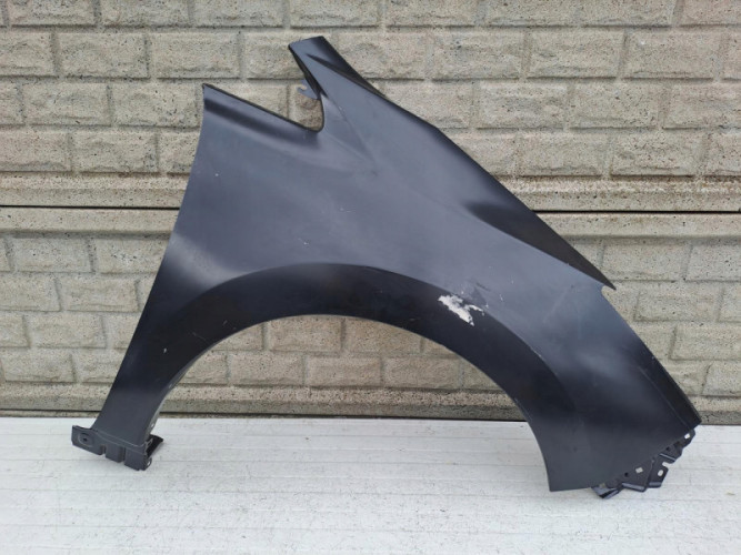 NISSAN LEAF II 17-22 BŁOTNIK PRZEDNI PRAWY N.O - (14397493564)