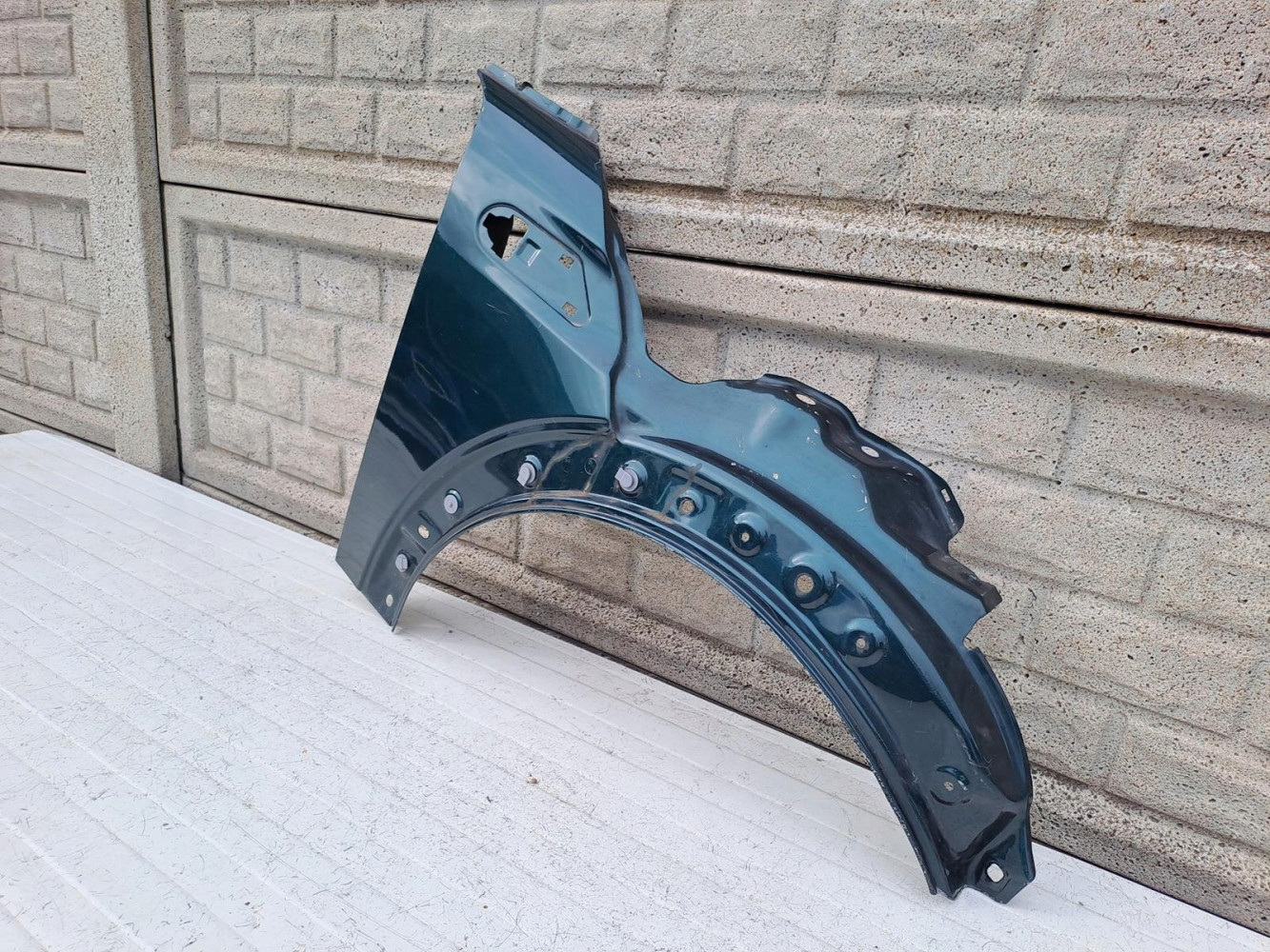 MINI CLUBMAN R55 R56 R57 R58 R59 BŁOTNIK PRAWY - (14403536315)