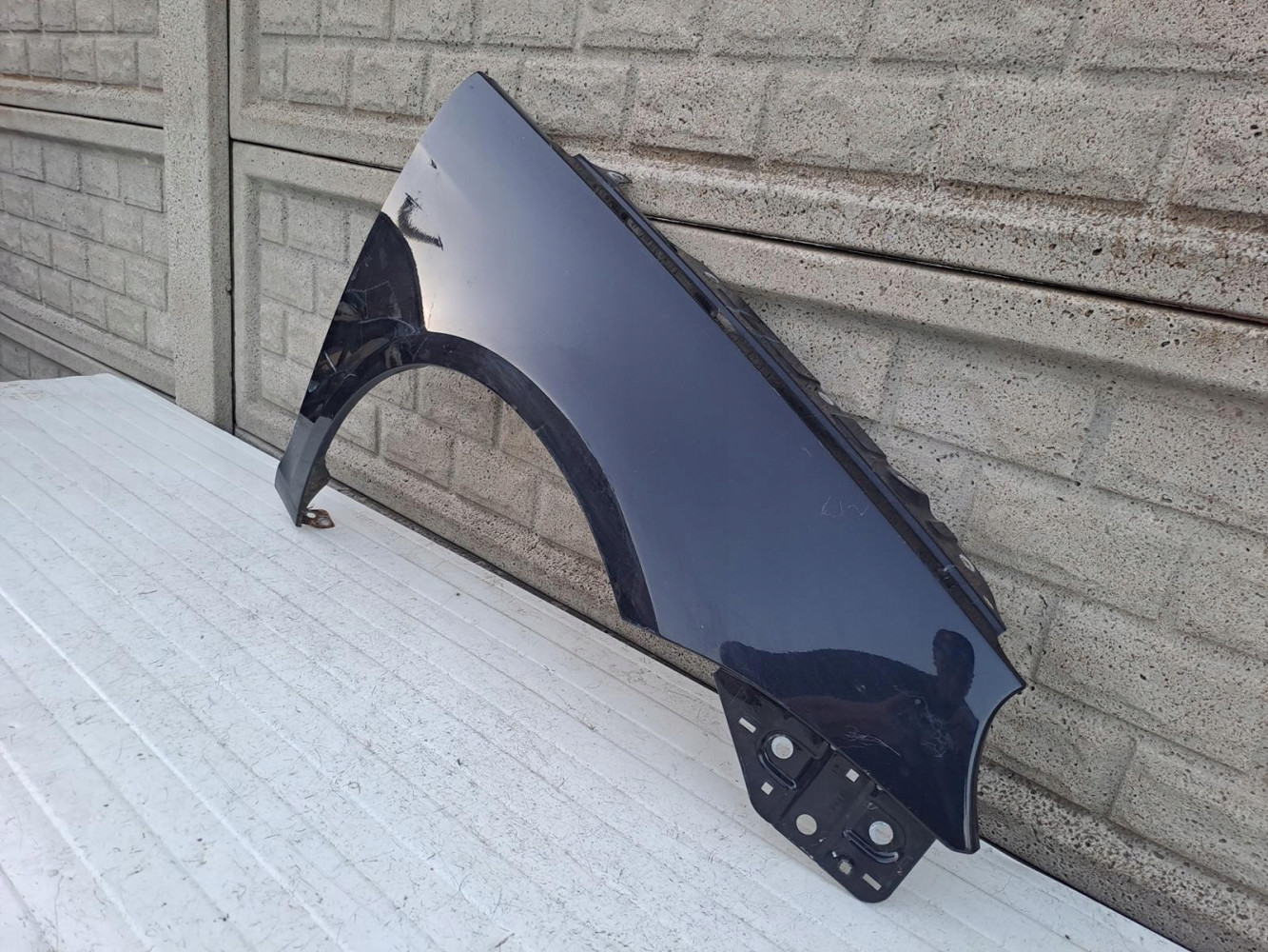VW EOS 2006-2015 BŁOTNIK PRZEDNI PRAWY - (14409747014)