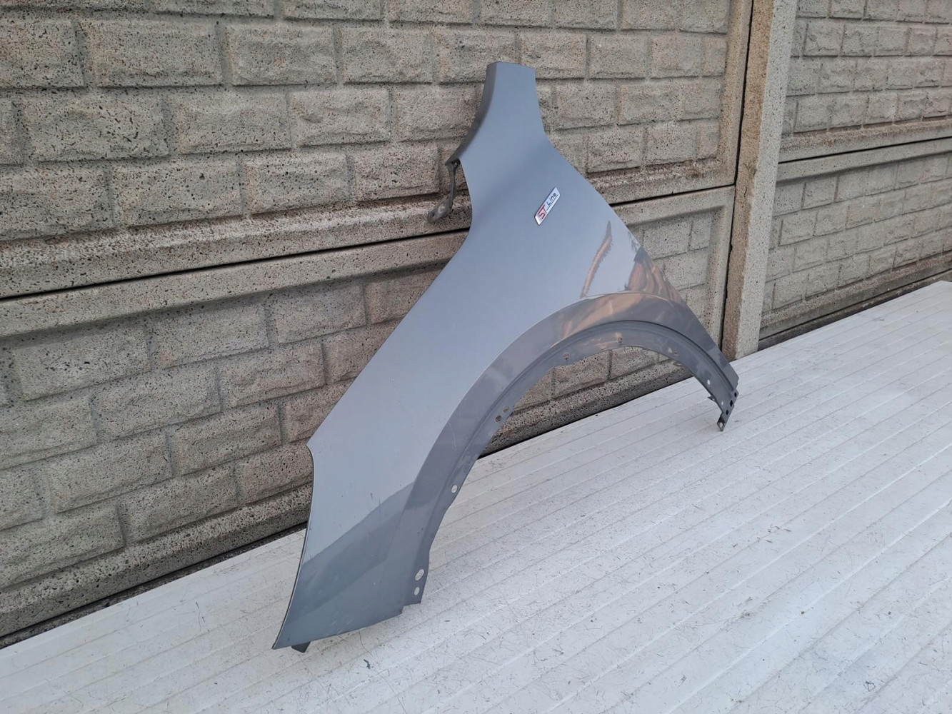 FORD KUGA ESCAPE MK3 20-23 BŁOTNIK PRZEDNI LEWY - (14426633607)