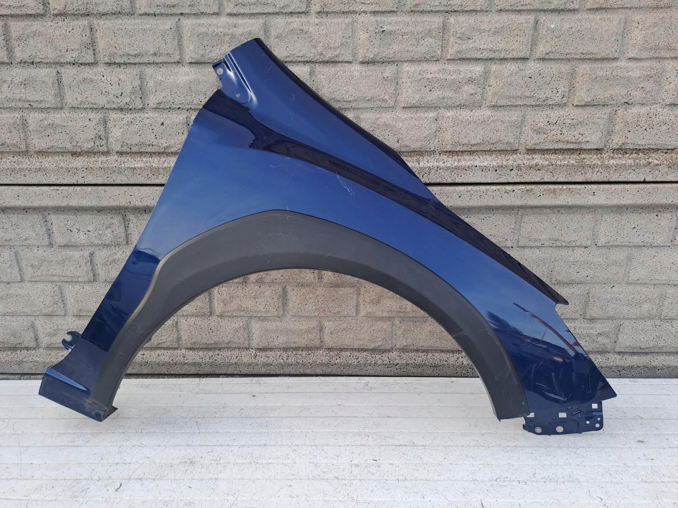 SUBARU XV 2017- LIFT BŁOTNIK PRZEDNI PRAWY - (14442729951)
