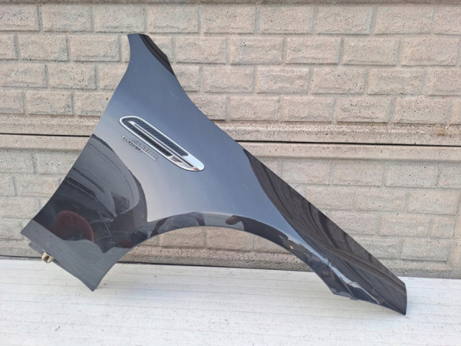 MERCEDES AMG GT 4 DOOR A290 BŁOTNIK PRAWY PRZEDNI - (14442899566)