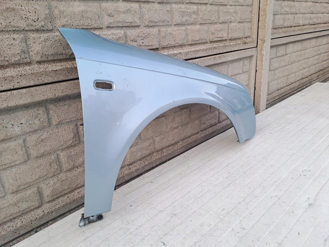BŁOTNIK PRZEDNI PRAWY AUDI A4 B7 8E0 2005-2009 - (14442912337)