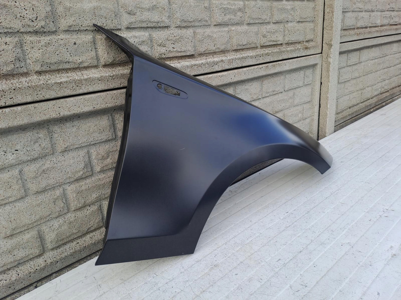 BMW 1 E87 E88 E81 E82 2004 - 2011 BŁOTNIK PRAWY NOWY - (14442986087)
