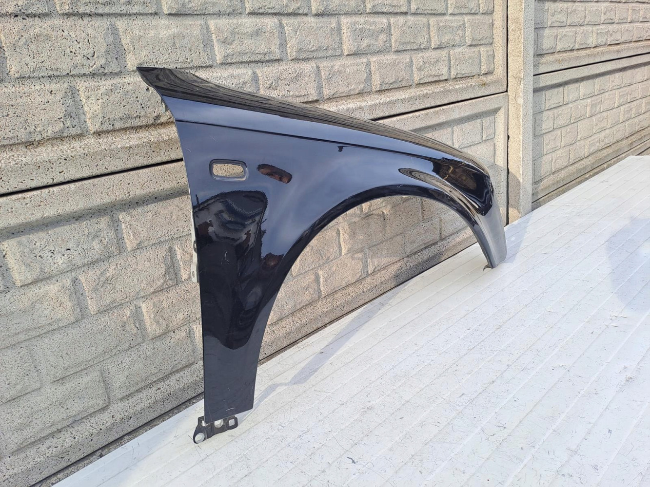 BŁOTNIK PRZEDNI PRAWY AUDI A4 B7 8E0 2005-2009 - (14448209508)