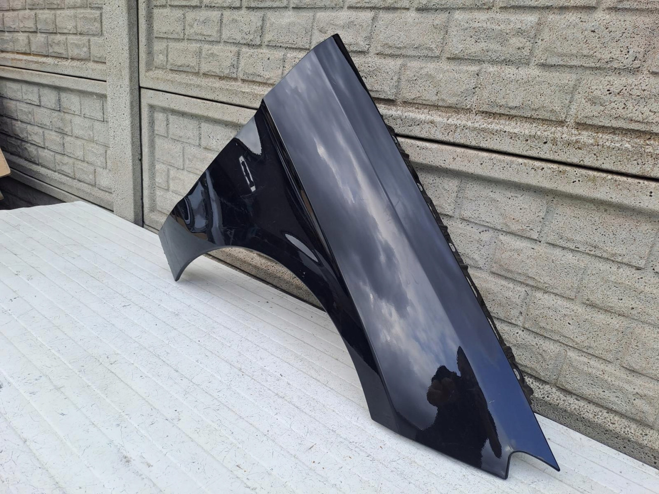 MERCEDES ML W166 BLOTNIK PRAWY PRZEDNI - (14448397139)