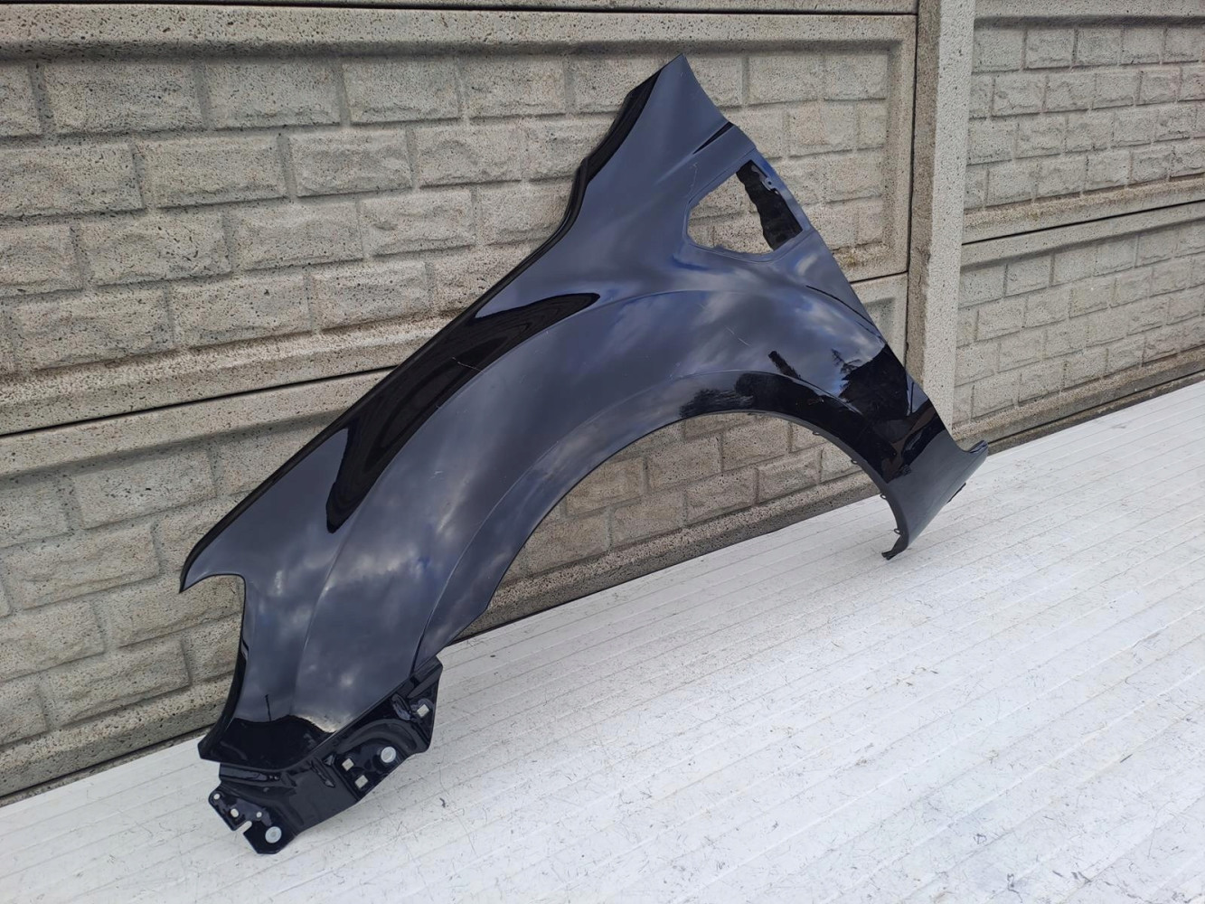 FORD RANGER LIFT 17-22 BŁOTNIK LEWY PRZEDNI - (14481405761)