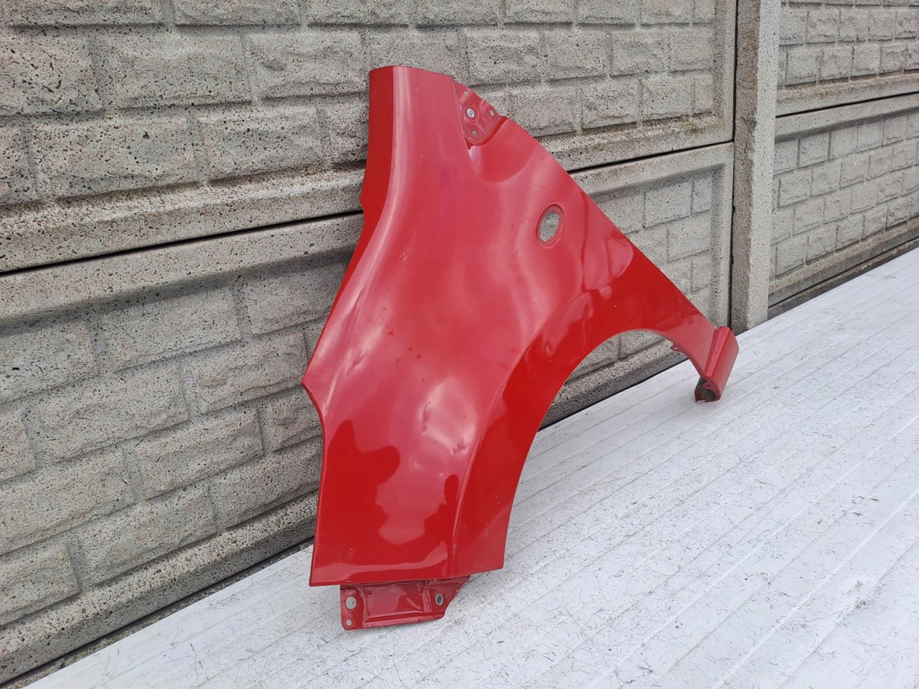 NISSAN PIXO SUZUKI ALTO BŁOTNIK LEWY PRZEDNI - (14481453132)