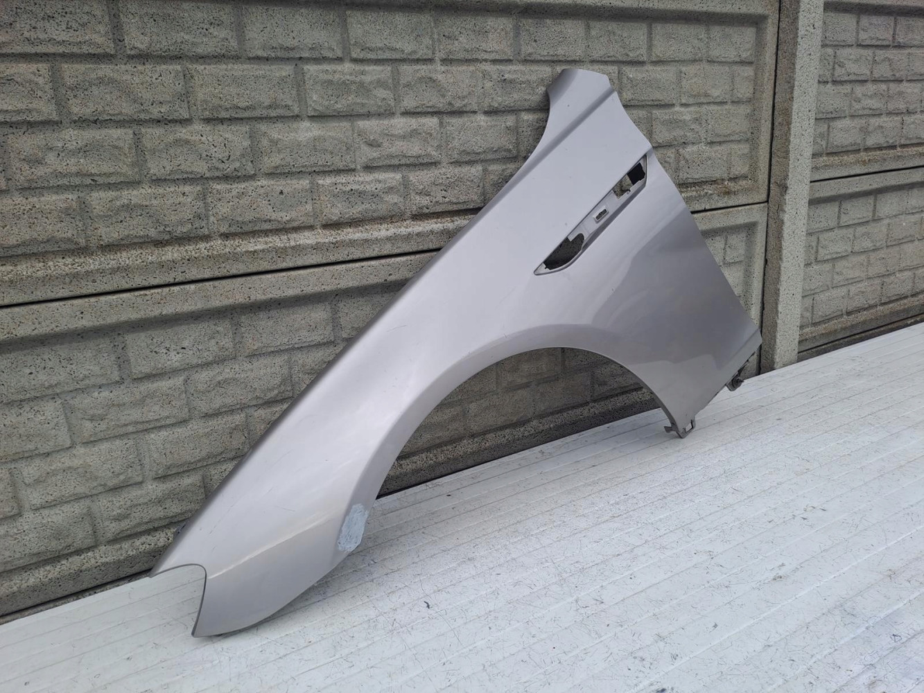 BMW 6 VI F12 F13 F06 BŁOTNIK LEWY PRZEDNI - (14481469620)