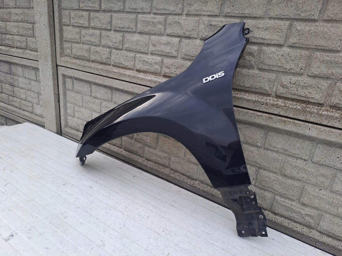 SUZUKI GRAND VITARA LIFT 05-14 BŁOTNIK LEWY PRZÓD - (14504339344)
