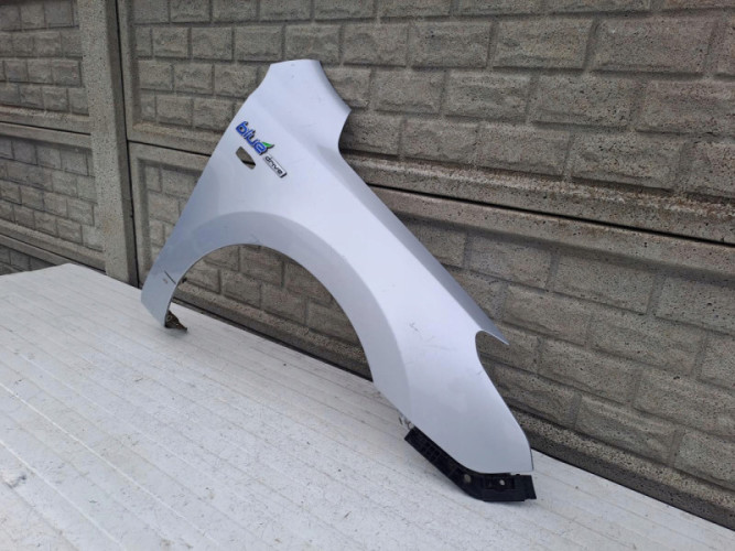 HYUNDAI I30 i30 10 -13 BŁOTNIK PRAWY PRZEDNI - (14504344451)