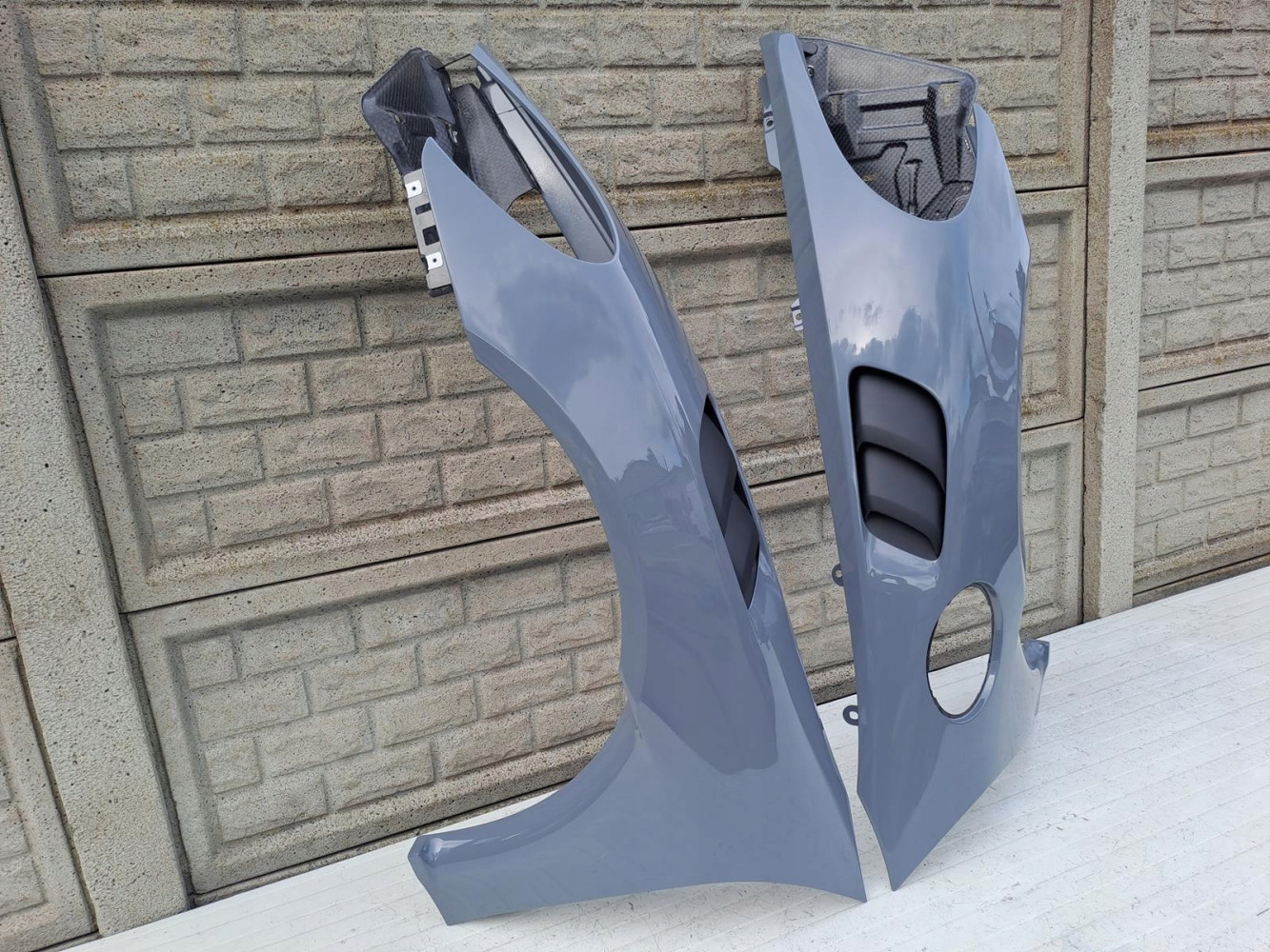 PORSCHE 718 CAYMAN GT4 RS CARBON BŁOTNIK PRAWY 9GT821018 LEWY 9GT821017 - (14504737993)