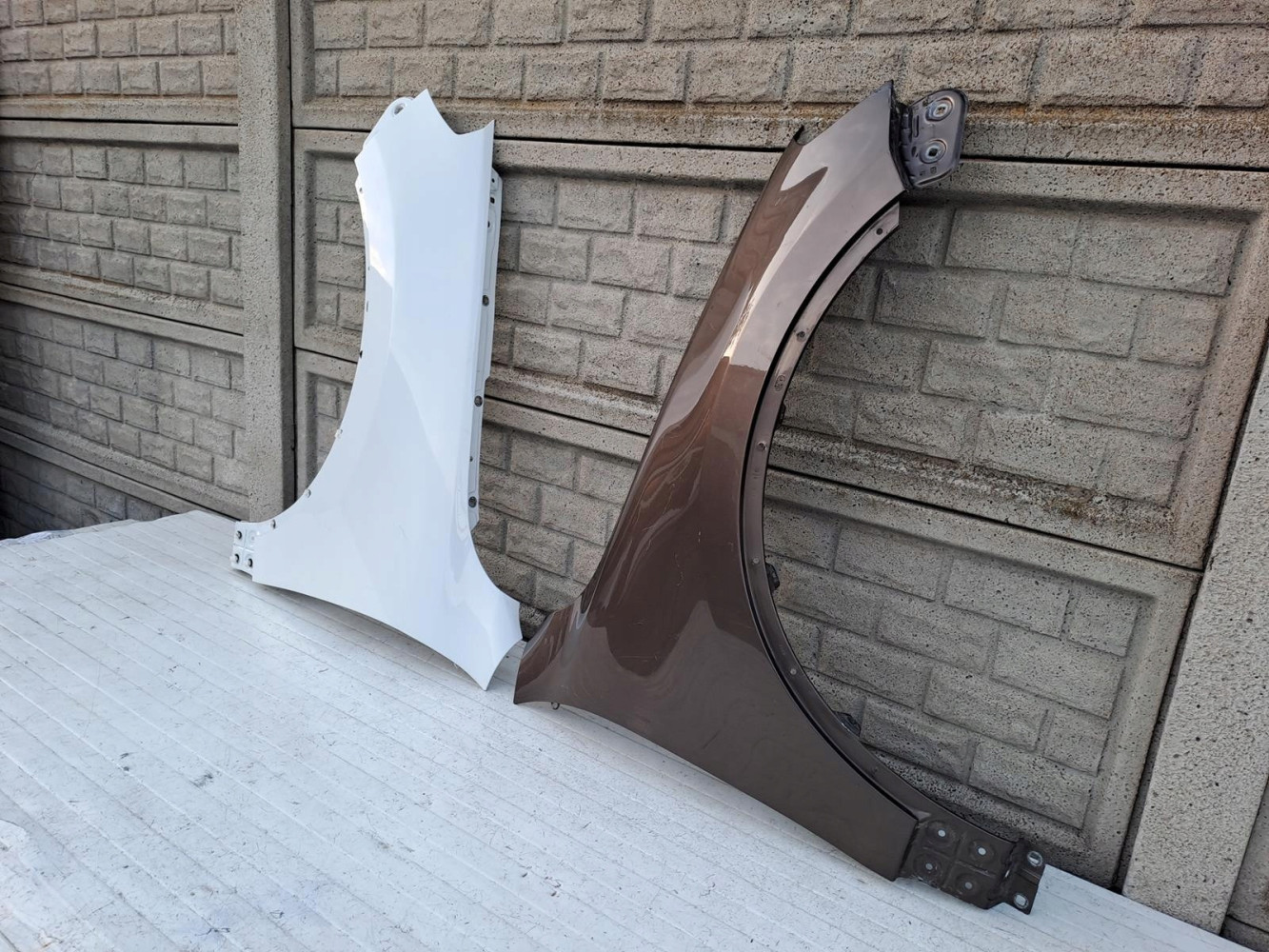 VW TOUAREG 2010-2018 BŁOTNIK PRZEDNI PRAWY - (14548749347)