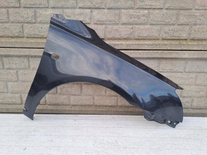 TOYOTA AVENSIS T25 2003-2006 BŁOTNIK PRZEDNI PRAWY - (14554891980)