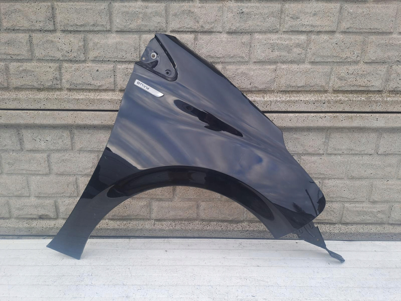 PEUGEOT 208 11-17 BŁOTNIK PRAWY PRZEDNI - (14576338462)