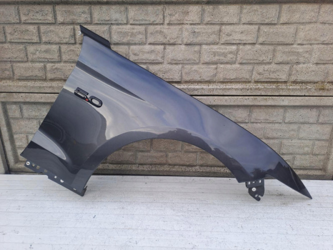 FORD MUSTANG VI 14 - 18 BŁOTNIK PRAWY PRZEDNI - (14576461257)