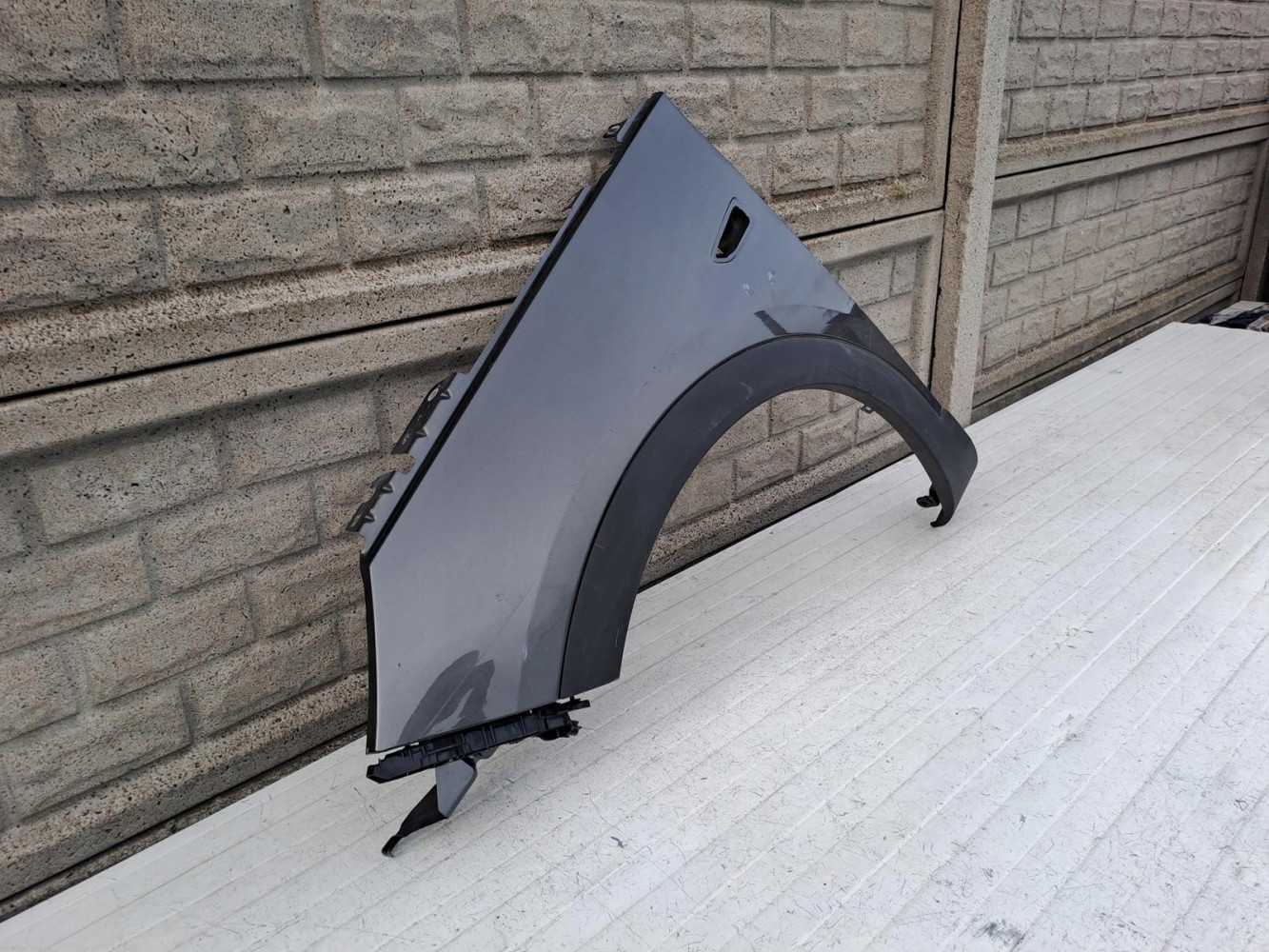 OPEL GRANDLAND X 17-22 BŁOTNIK LEWY PRZEDNI - (14615131679)