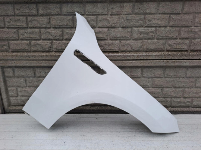 MERCEDES EQC W293 W 293 BŁOTNIK PRZEDNI PRAWY - (14615338617)
