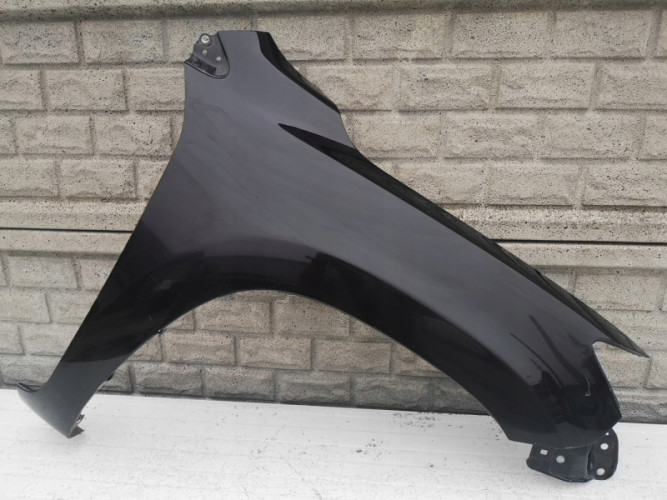 TOYOTA RAV 4 IV LIFT 10-13 BŁOTNIK PRAWY PRZEDNI